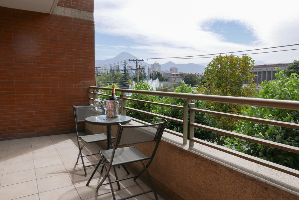 Apartamentos Cordova Savini Santiago Kültér fotó