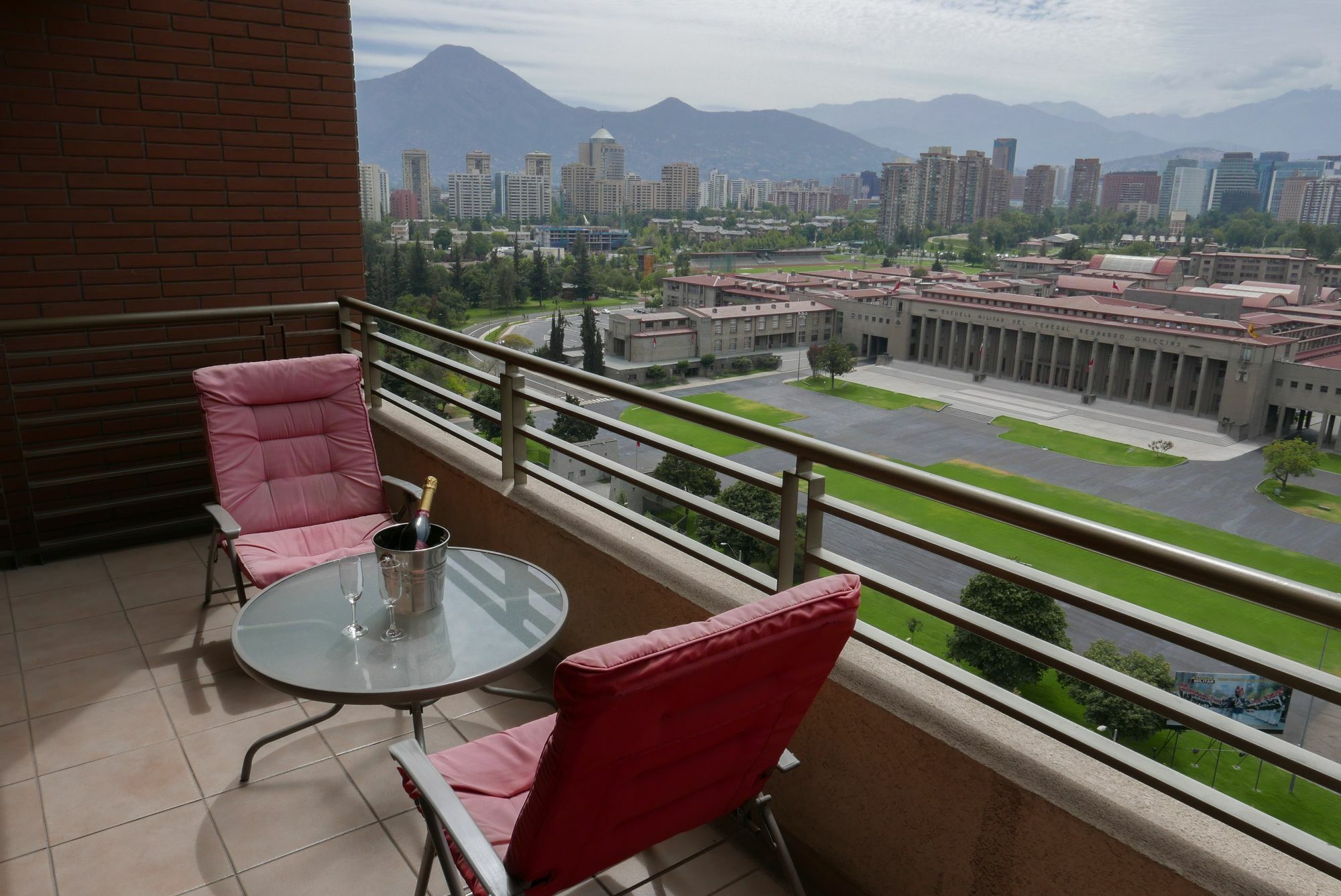 Apartamentos Cordova Savini Santiago Kültér fotó